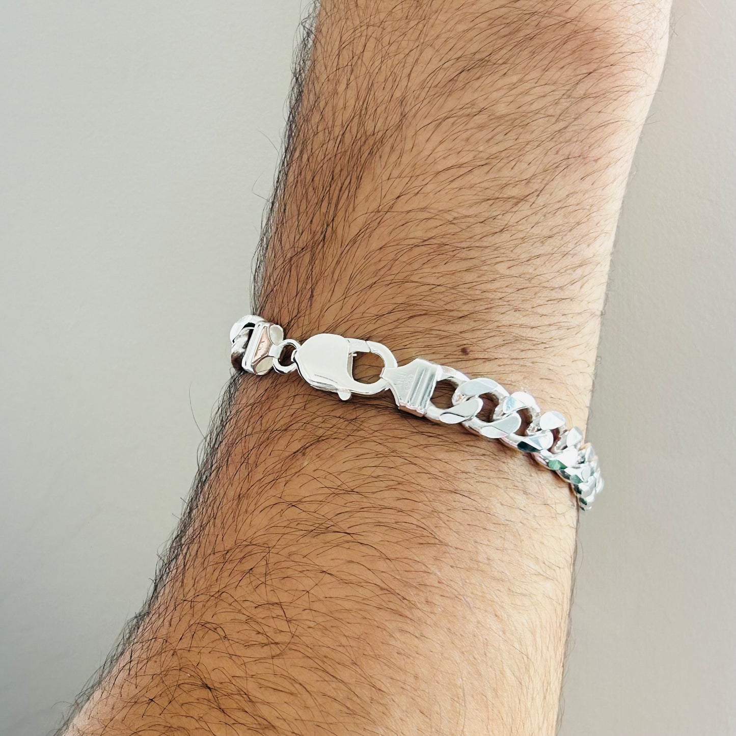 Silver ID bracelet for Men Image 4