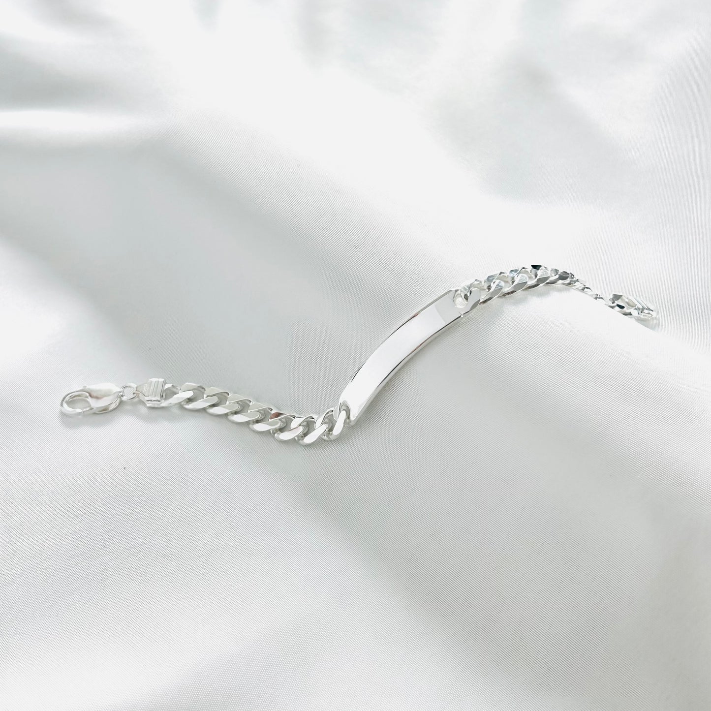 Silver ID bracelet for Men Image 3