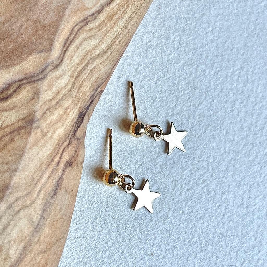 Ball stud earrings with star drops in 14k gold filled