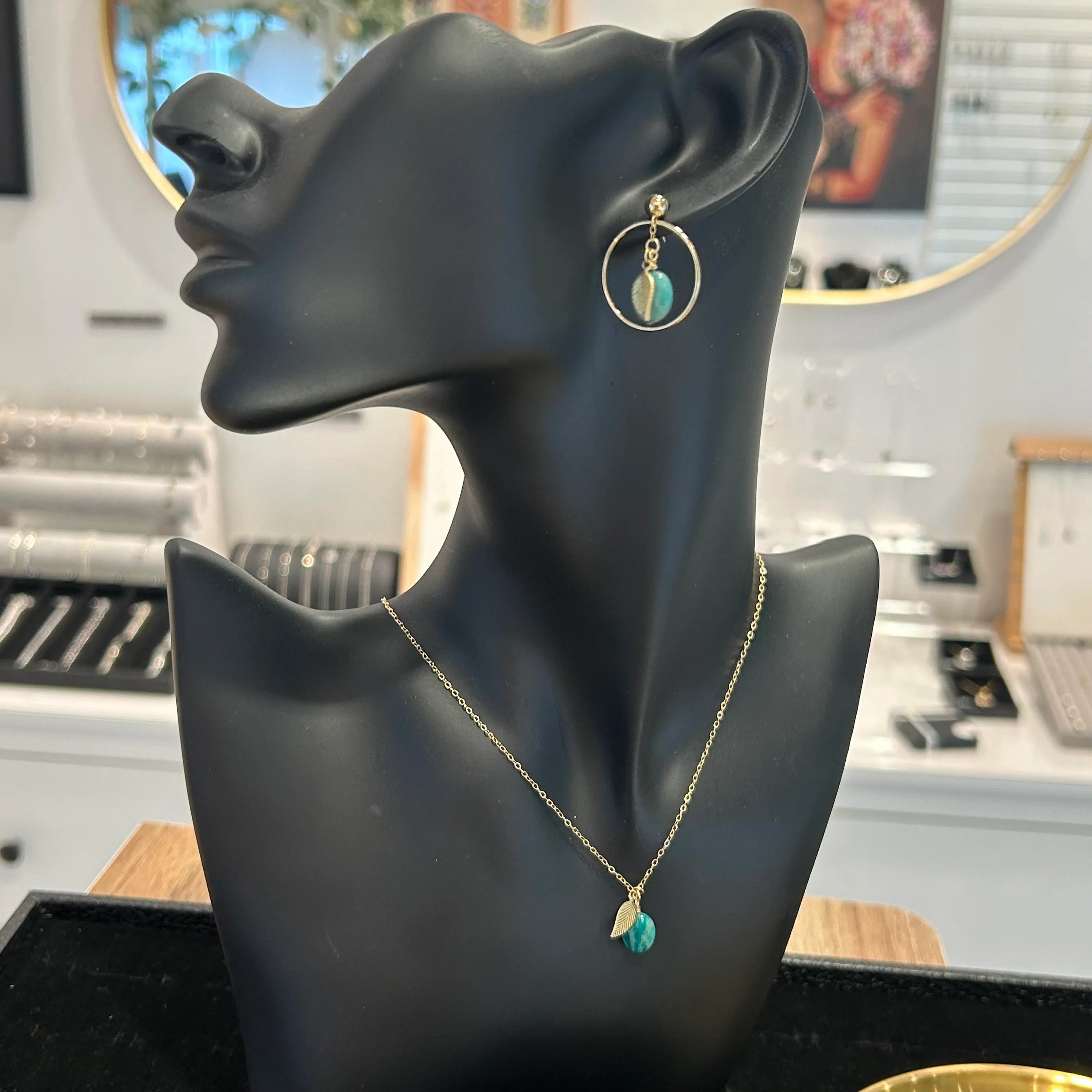 Gold Jade Necklace - KIA Jewelry Necklaces Toronto