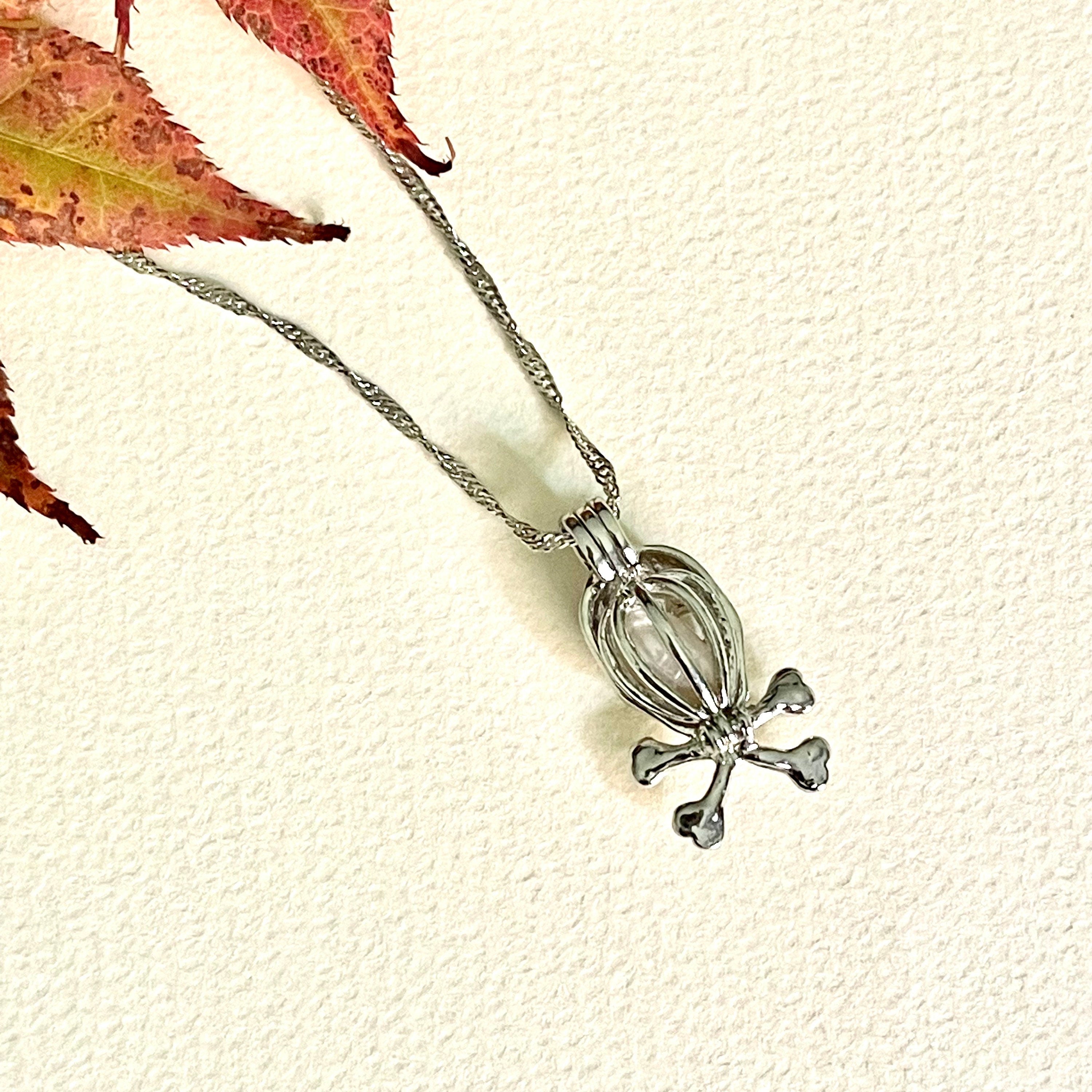 18k Gold  Tarnish Resistant, Skull Necklace With White Gold Plated - KIA Jewelry Earrings Toronto