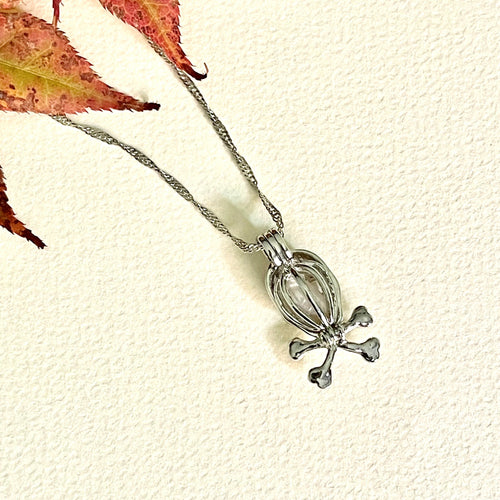 18k Gold  Tarnish Resistant, Skull Necklace With White Gold Plated - KIA Jewelry Earrings Toronto