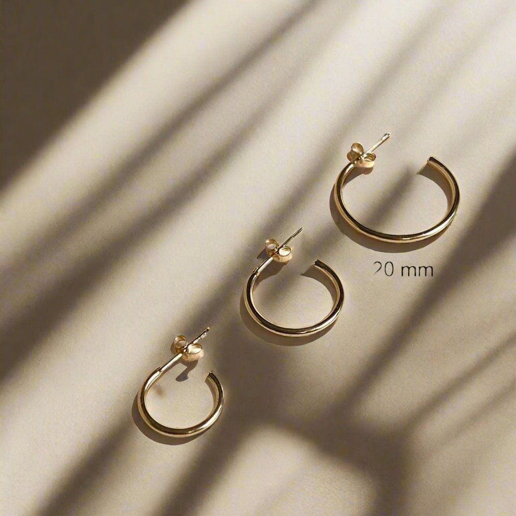 3/4 Hoop studs earrings in 14 k gold-filled