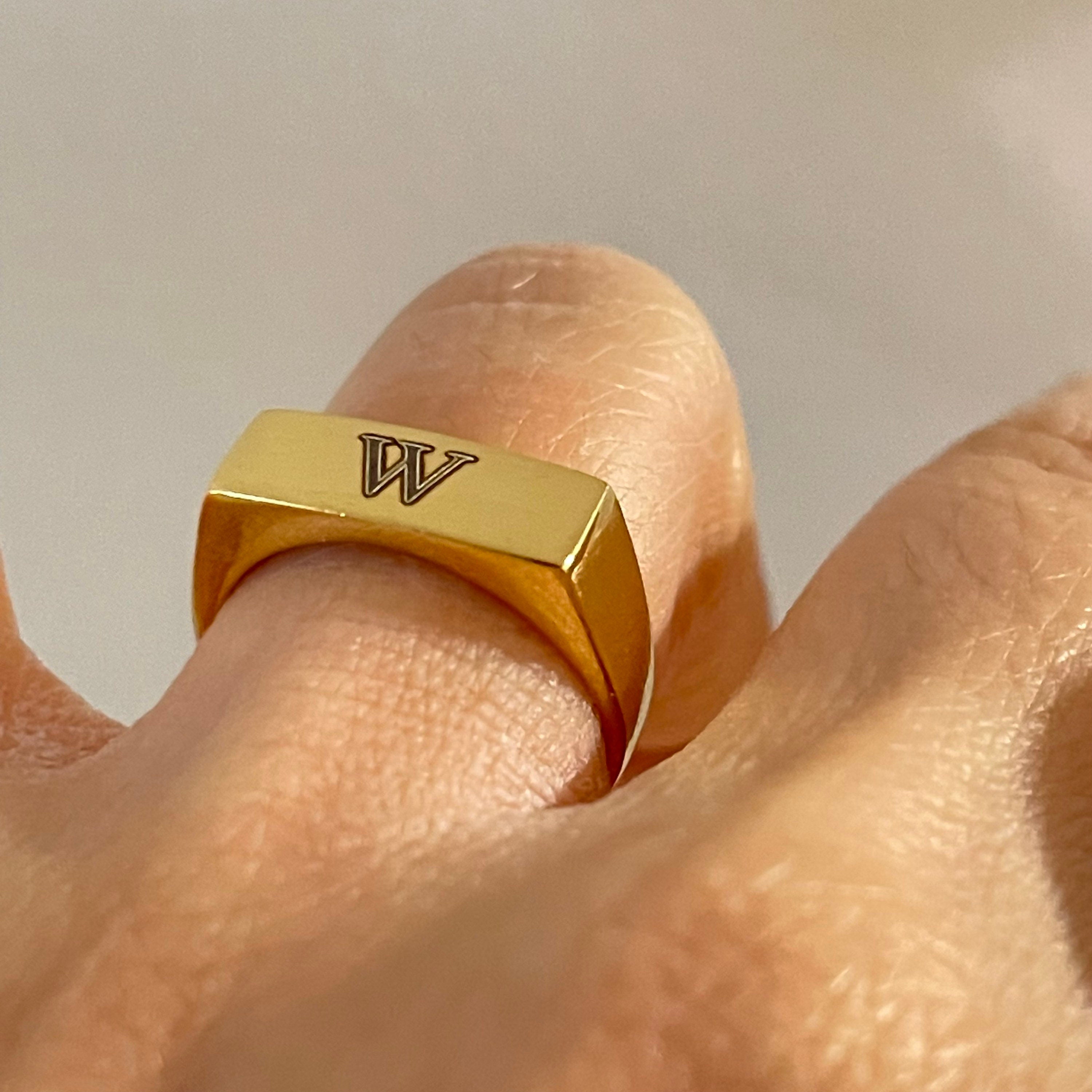 Engravable Rectangle Ring For Women And Men In Silver And Gold - KIA Jewelry Rings Toronto