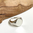 Sterling silver round signet ring Image 2