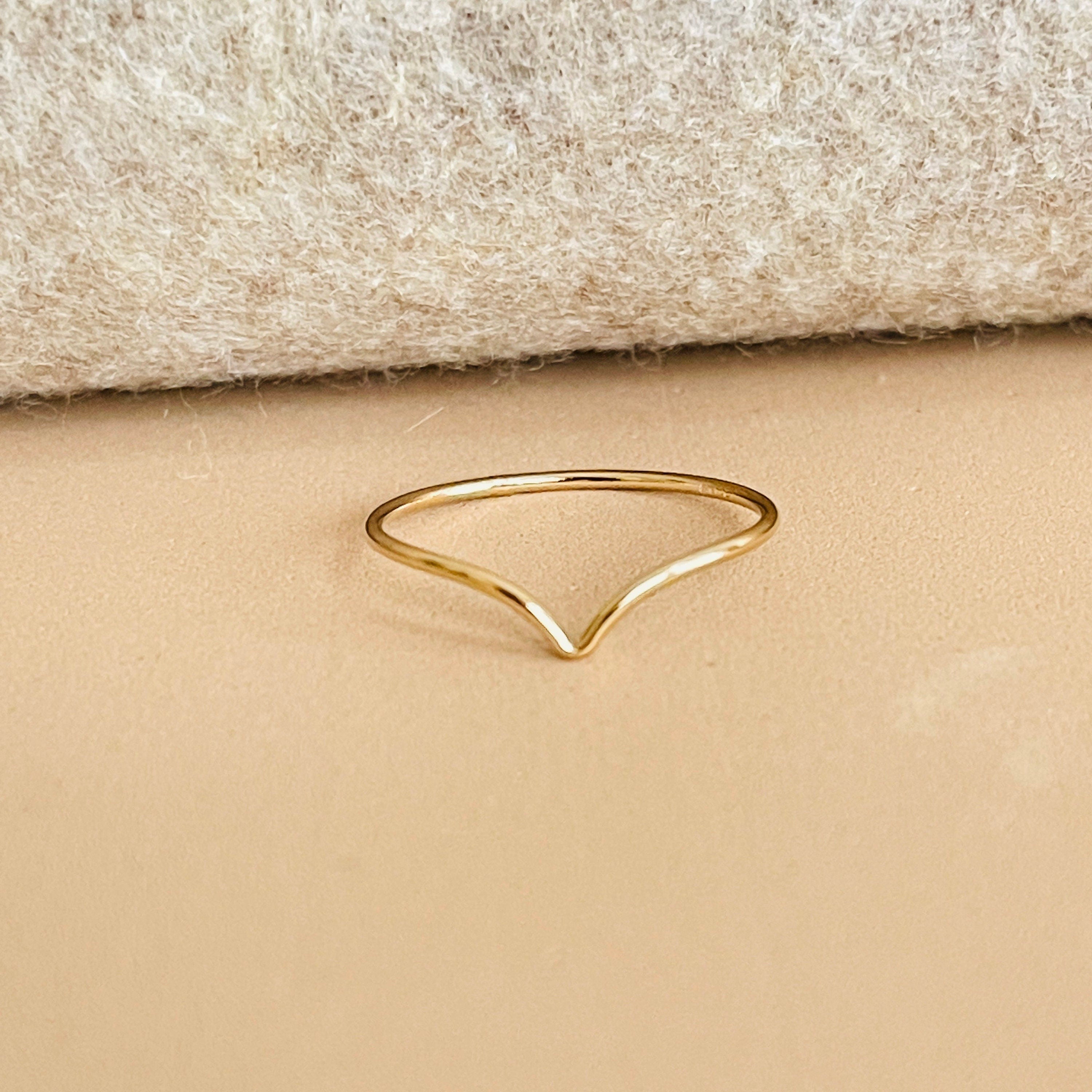 V shaped stacking ring in 14k gold filled - KIA Jewelry Rings Toronto