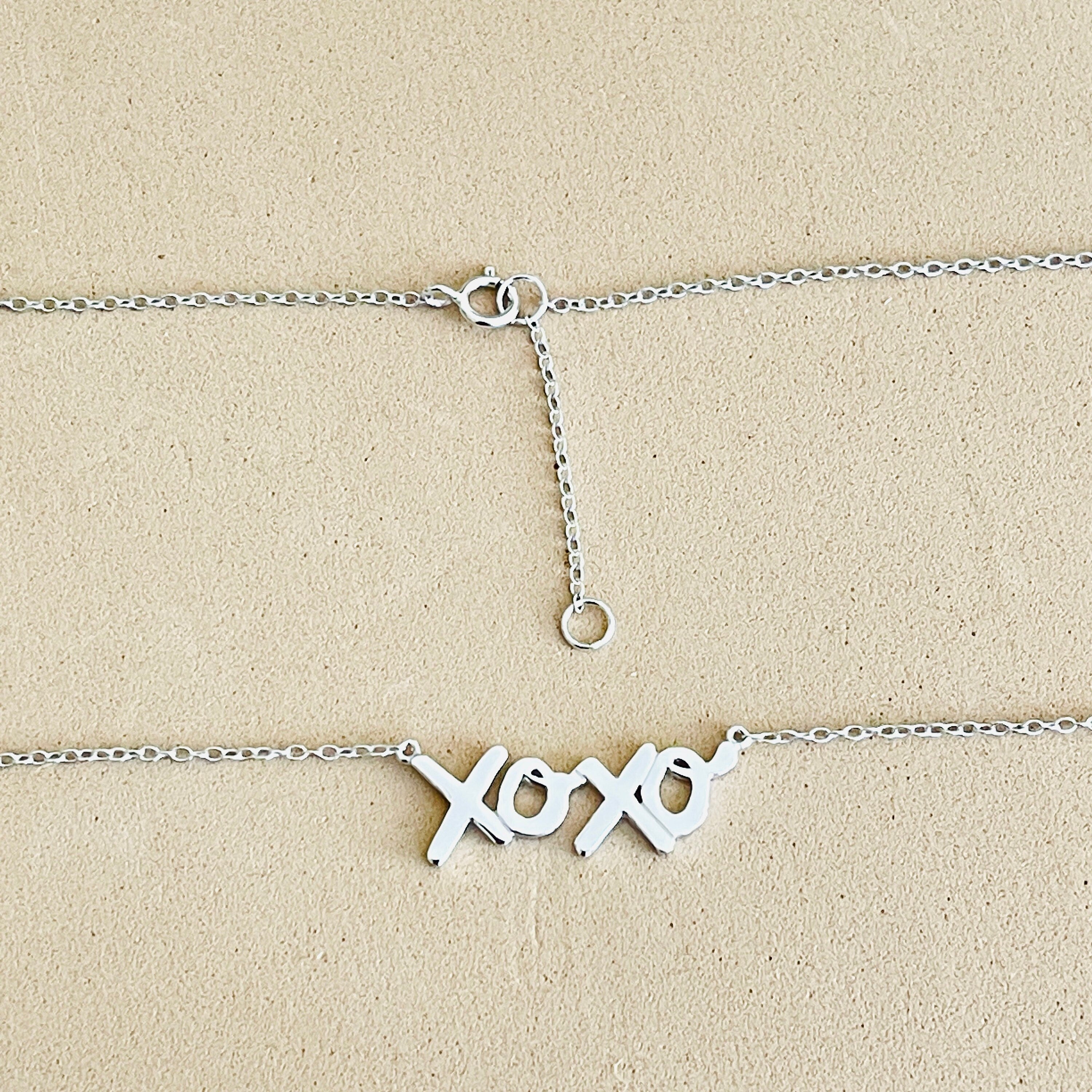 XOXO necklace in silver for women - KIA Jewelry Necklaces Toronto