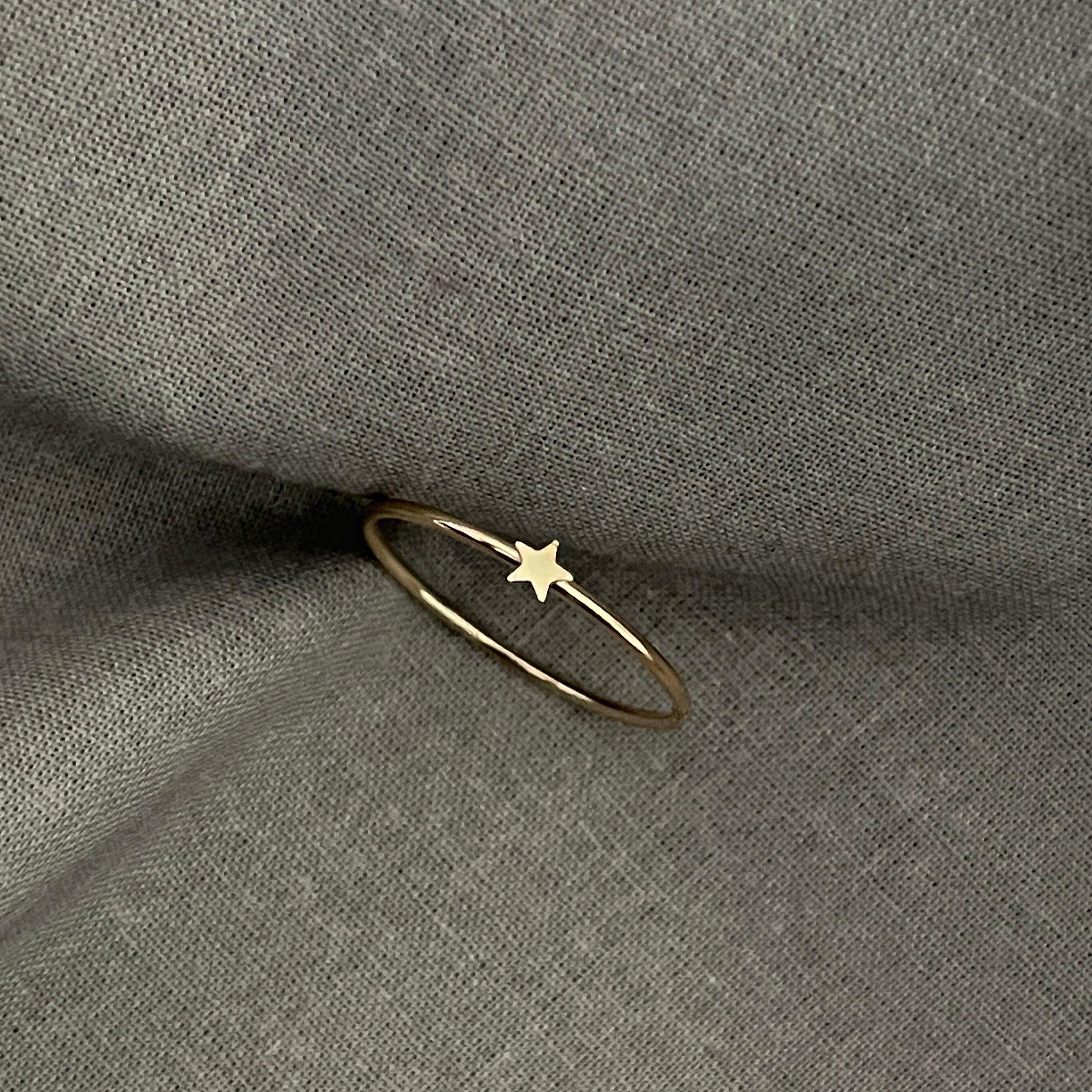 Star stackable ring in 14k gold filled Image 1