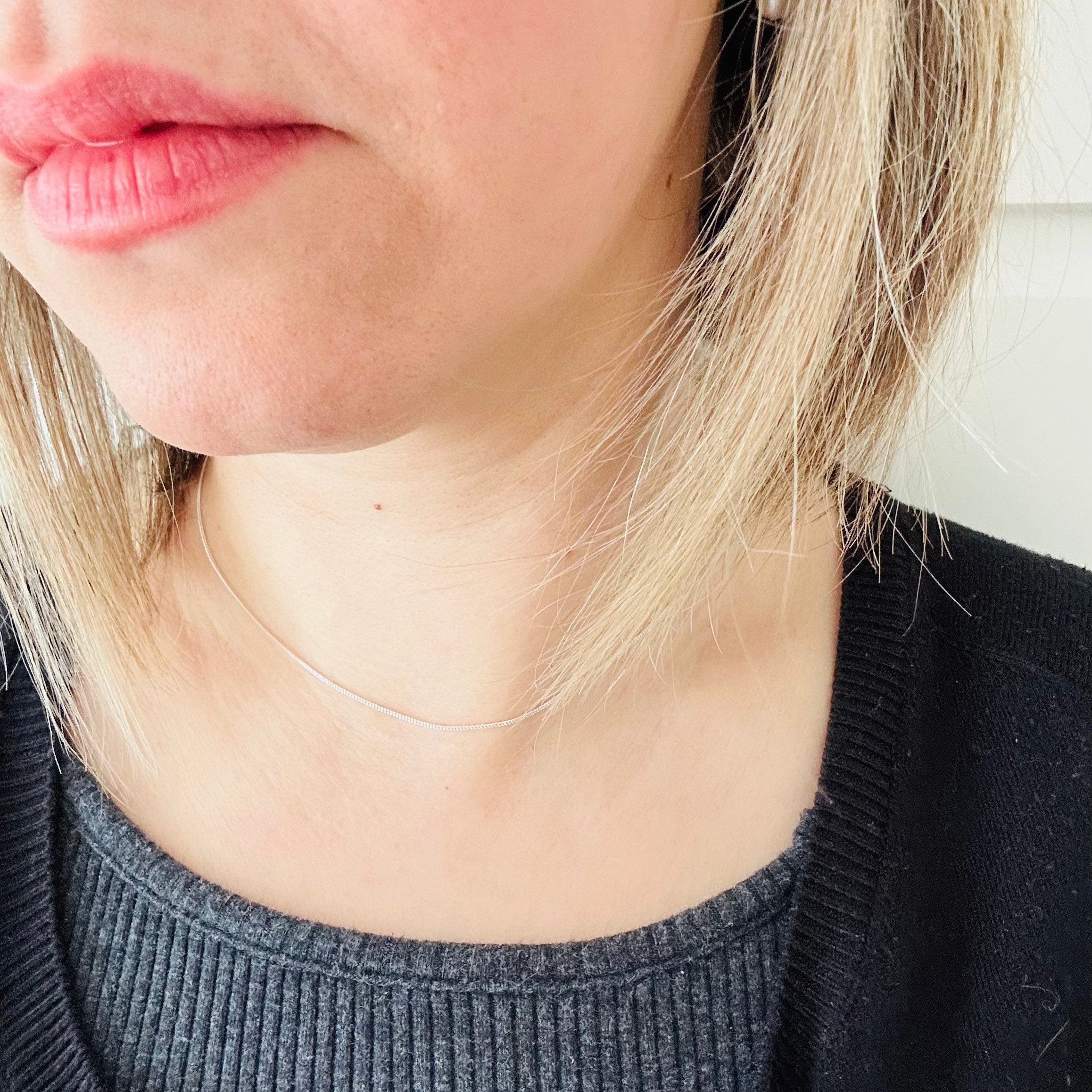 silver curb chain 0.9mm Image 2